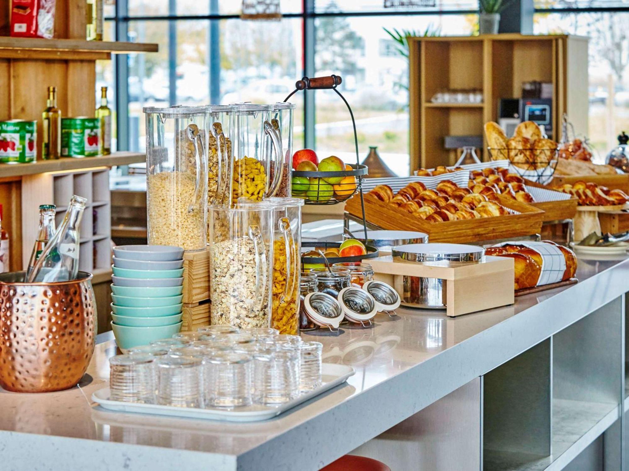 Hotel Mercure Paris Airport