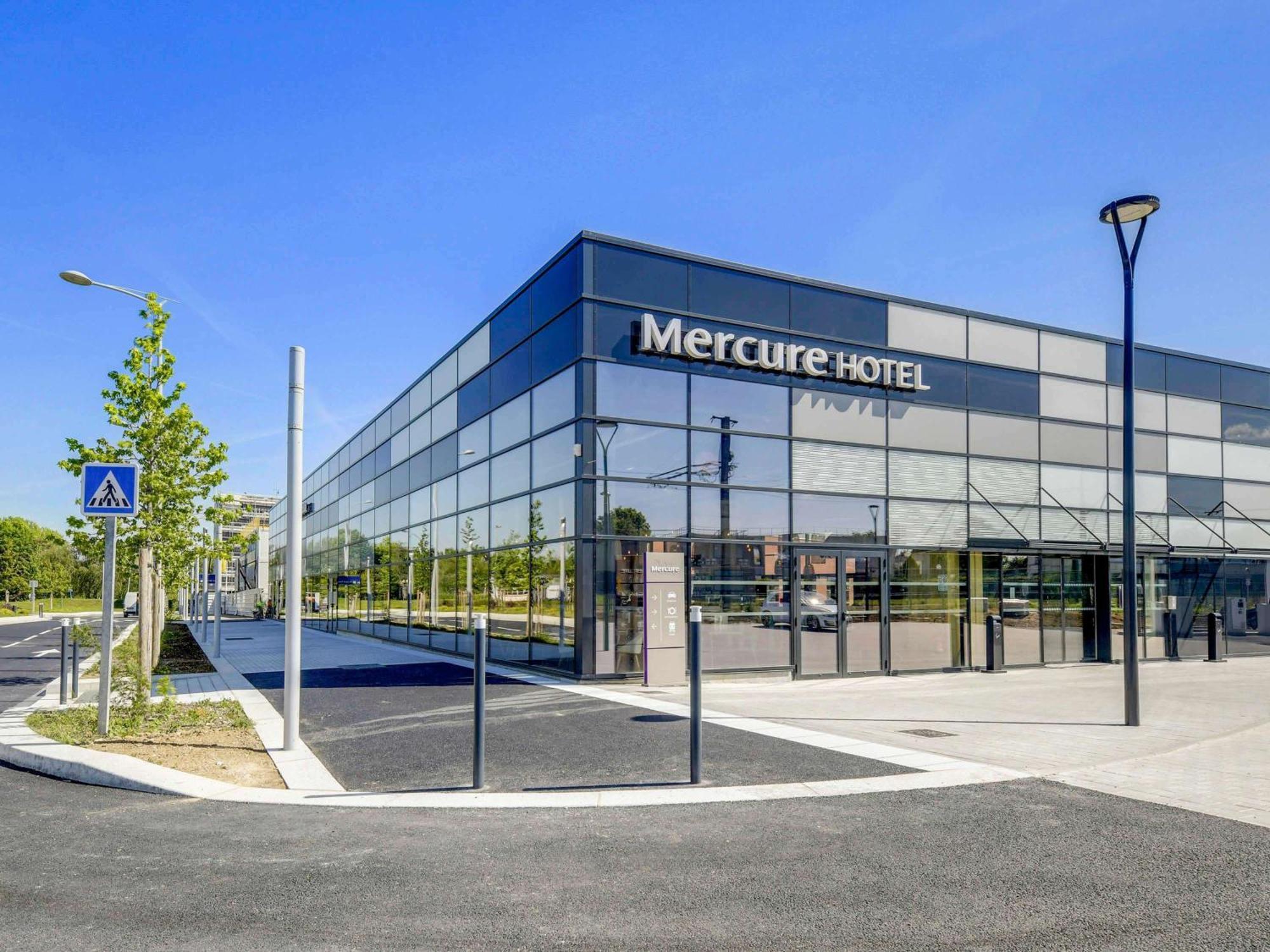 Mercure Paris Airport 4*