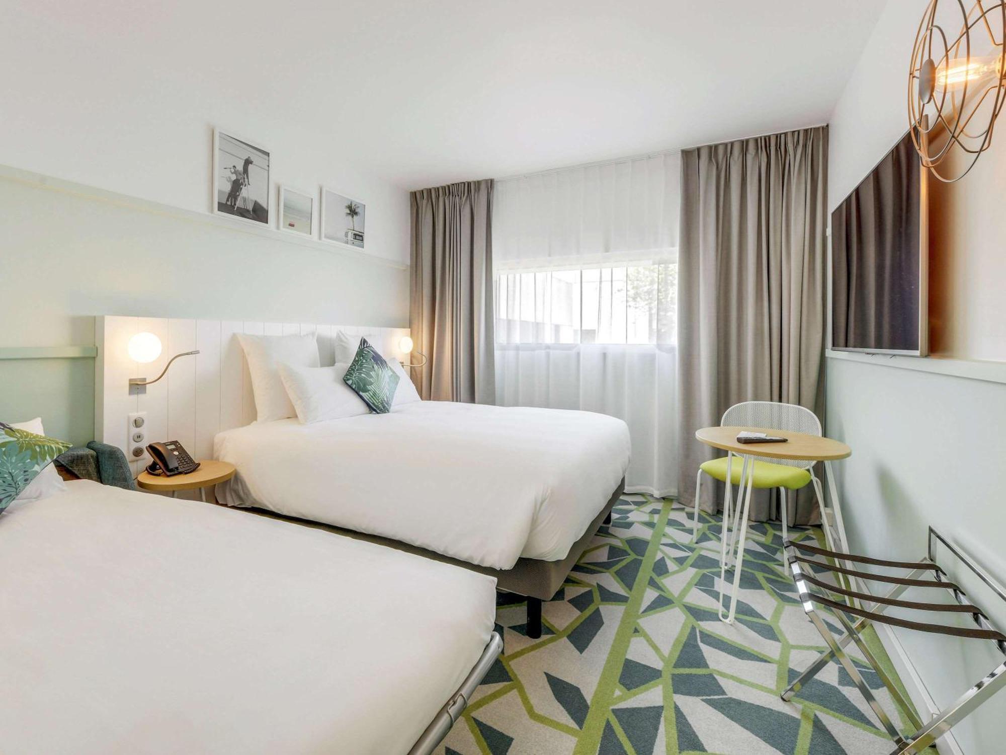 Hotel Mercure Paris Airport 4*
